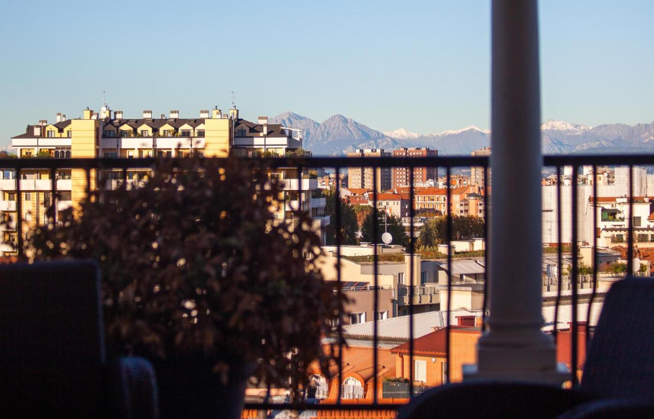 Stelvio Rooftop - Penthouse Skyline With Terrace And Jacuzzi Mailand Exterior foto